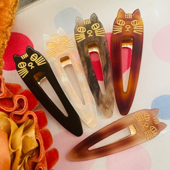 Kitty Cat Hair Clips - Picture 7 of 7